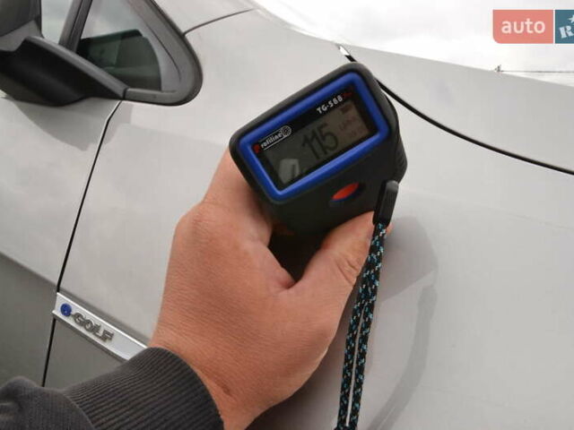 Сірий Фольксваген e-Golf, об'ємом двигуна 0 л та пробігом 117 тис. км за 8450 $, фото 36 на Automoto.ua