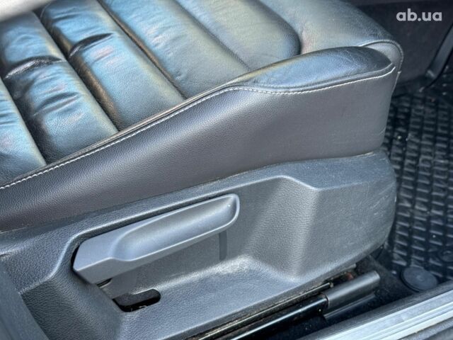 Серый Фольксваген e-Golf, объемом двигателя 0 л и пробегом 72 тыс. км за 11390 $, фото 25 на Automoto.ua