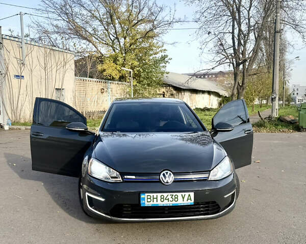 Сірий Фольксваген e-Golf, об'ємом двигуна 0 л та пробігом 165 тис. км за 8000 $, фото 17 на Automoto.ua