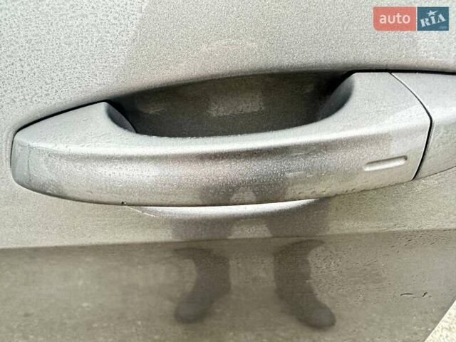 Серый Фольксваген e-Golf, объемом двигателя 0 л и пробегом 107 тыс. км за 10300 $, фото 7 на Automoto.ua