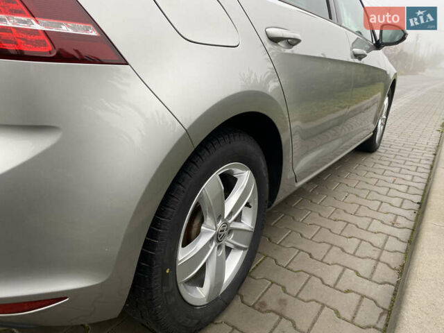 Серый Фольксваген e-Golf, объемом двигателя 0 л и пробегом 110 тыс. км за 8800 $, фото 9 на Automoto.ua