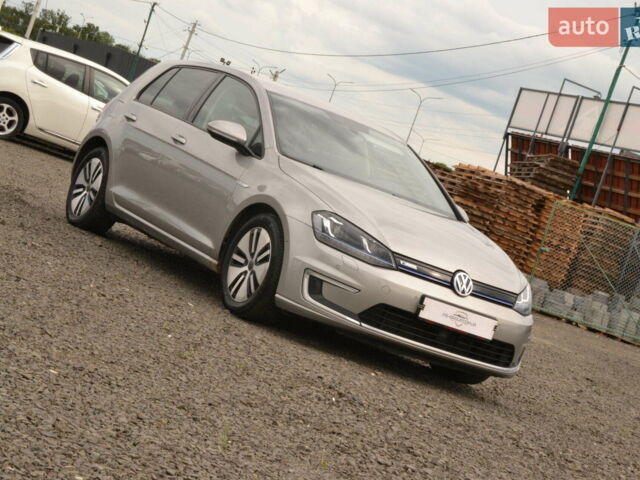Серый Фольксваген e-Golf, объемом двигателя 0 л и пробегом 117 тыс. км за 8300 $, фото 4 на Automoto.ua