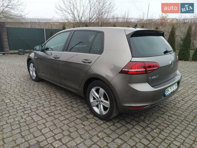 Серый Фольксваген e-Golf, объемом двигателя 0 л и пробегом 152 тыс. км за 8750 $, фото 6 на Automoto.ua