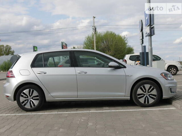 Серый Фольксваген e-Golf, объемом двигателя 0 л и пробегом 74 тыс. км за 10500 $, фото 18 на Automoto.ua