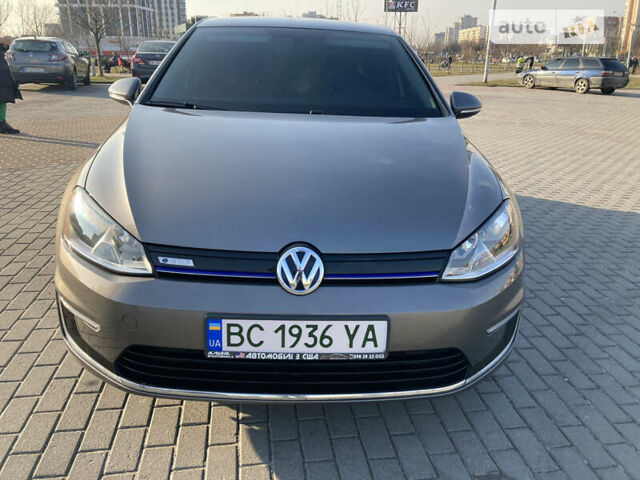 Серый Фольксваген e-Golf, объемом двигателя 0 л и пробегом 78 тыс. км за 10000 $, фото 1 на Automoto.ua