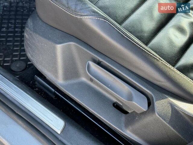 Серый Фольксваген e-Golf, объемом двигателя 0 л и пробегом 72 тыс. км за 11390 $, фото 16 на Automoto.ua