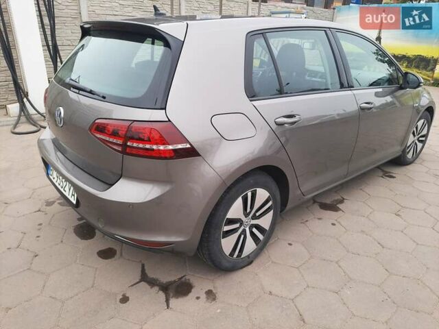 Сірий Фольксваген e-Golf, об'ємом двигуна 0 л та пробігом 142 тис. км за 9000 $, фото 3 на Automoto.ua