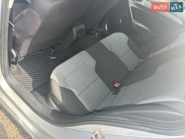 Сірий Фольксваген e-Golf, об'ємом двигуна 0 л та пробігом 70 тис. км за 10150 $, фото 9 на Automoto.ua
