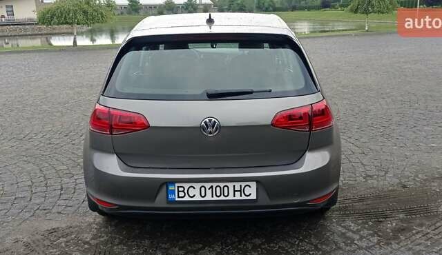 Серый Фольксваген e-Golf, объемом двигателя 0 л и пробегом 77 тыс. км за 8700 $, фото 4 на Automoto.ua
