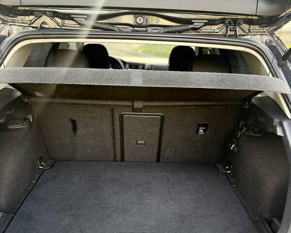Сірий Фольксваген e-Golf, об'ємом двигуна 0 л та пробігом 165 тис. км за 8000 $, фото 35 на Automoto.ua