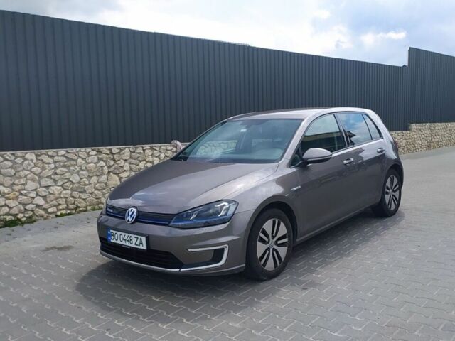 Сірий Фольксваген e-Golf, об'ємом двигуна 0 л та пробігом 111 тис. км за 12700 $, фото 2 на Automoto.ua