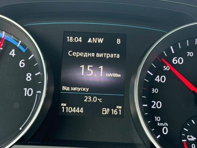 Серый Фольксваген e-Golf, объемом двигателя 0 л и пробегом 110 тыс. км за 9199 $, фото 22 на Automoto.ua