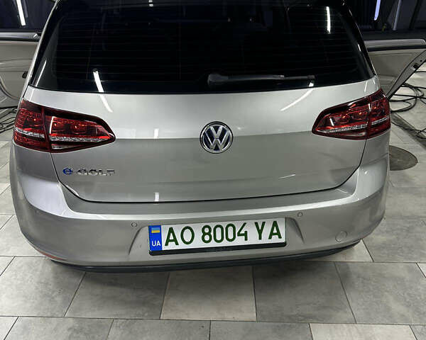 Сірий Фольксваген e-Golf, об'ємом двигуна 0 л та пробігом 99 тис. км за 9500 $, фото 8 на Automoto.ua