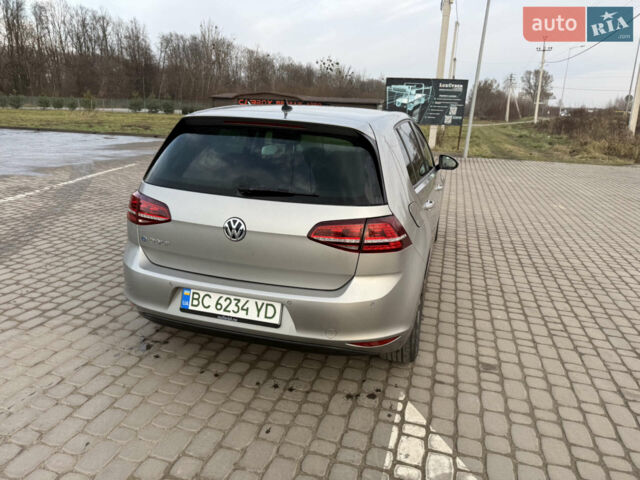 Серый Фольксваген e-Golf, объемом двигателя 0 л и пробегом 122 тыс. км за 9200 $, фото 14 на Automoto.ua