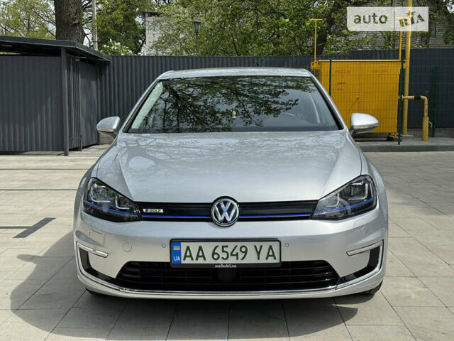 Сірий Фольксваген e-Golf, об'ємом двигуна 0 л та пробігом 48 тис. км за 14900 $, фото 3 на Automoto.ua