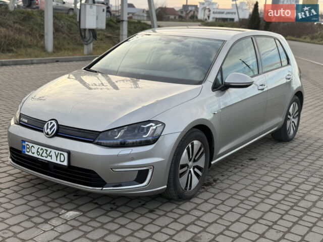 Серый Фольксваген e-Golf, объемом двигателя 0 л и пробегом 114 тыс. км за 9000 $, фото 23 на Automoto.ua