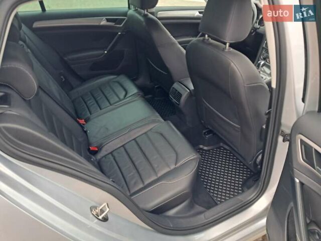 Серый Фольксваген e-Golf, объемом двигателя 0 л и пробегом 157 тыс. км за 9400 $, фото 10 на Automoto.ua