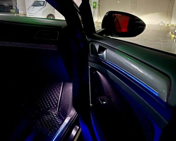 Серый Фольксваген e-Golf, объемом двигателя 0 л и пробегом 119 тыс. км за 10700 $, фото 61 на Automoto.ua