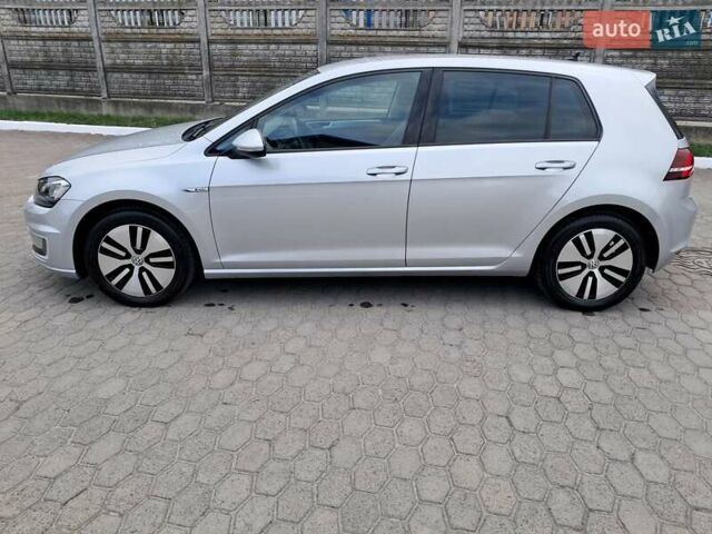 Серый Фольксваген e-Golf, объемом двигателя 0 л и пробегом 157 тыс. км за 9400 $, фото 3 на Automoto.ua