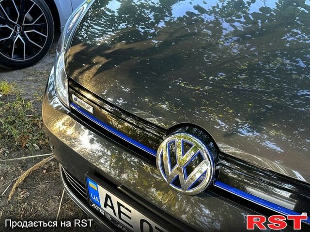 Сірий Фольксваген e-Golf, об'ємом двигуна 0 л та пробігом 145 тис. км за 10900 $, фото 5 на Automoto.ua