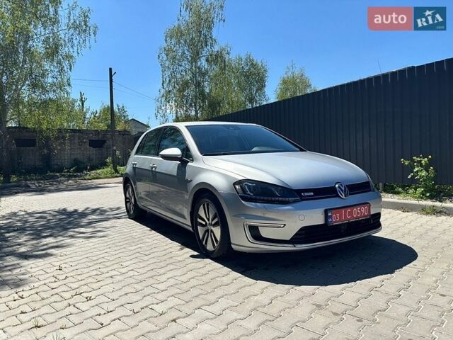 Серый Фольксваген e-Golf, объемом двигателя 0 л и пробегом 170 тыс. км за 8650 $, фото 4 на Automoto.ua