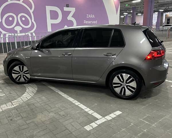 Сірий Фольксваген e-Golf, об'ємом двигуна 0 л та пробігом 130 тис. км за 8500 $, фото 9 на Automoto.ua