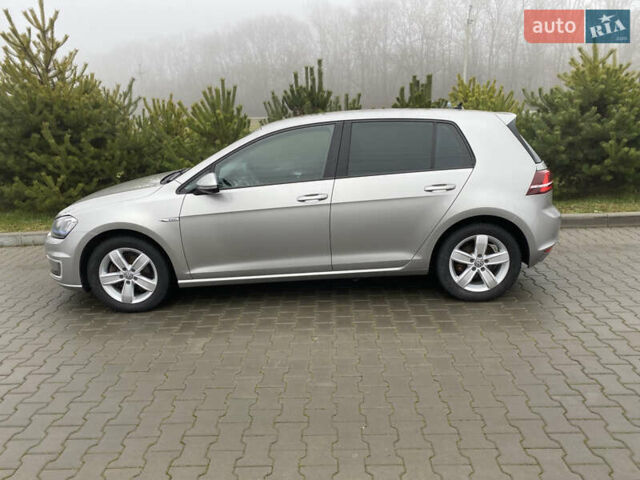 Серый Фольксваген e-Golf, объемом двигателя 0 л и пробегом 110 тыс. км за 8800 $, фото 16 на Automoto.ua