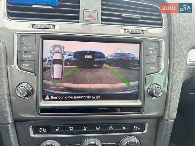 Серый Фольксваген e-Golf, объемом двигателя 0 л и пробегом 107 тыс. км за 10300 $, фото 21 на Automoto.ua