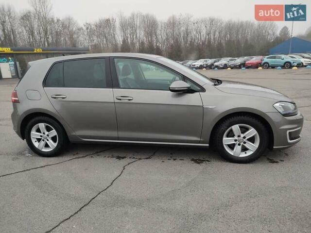 Сірий Фольксваген e-Golf, об'ємом двигуна 0 л та пробігом 117 тис. км за 8600 $, фото 11 на Automoto.ua