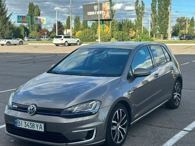 Сірий Фольксваген e-Golf, об'ємом двигуна 0 л та пробігом 112 тис. км за 9700 $, фото 3 на Automoto.ua