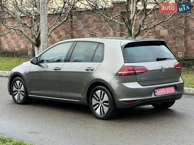 Серый Фольксваген e-Golf, объемом двигателя 0 л и пробегом 127 тыс. км за 8850 $, фото 11 на Automoto.ua