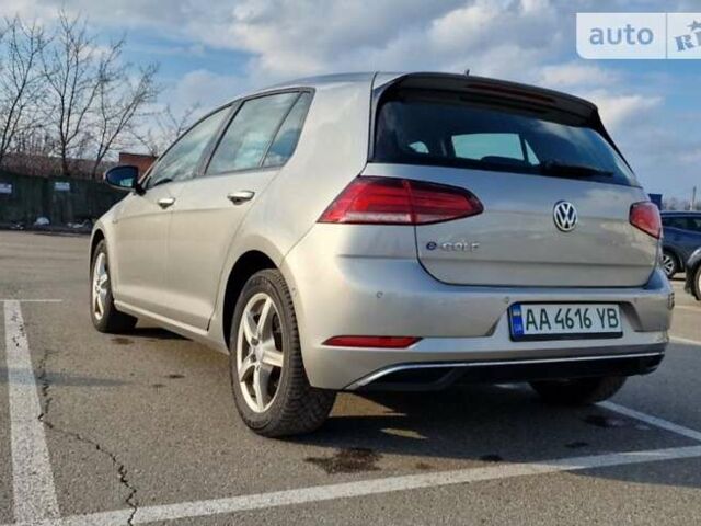 Сірий Фольксваген e-Golf, об'ємом двигуна 0 л та пробігом 72 тис. км за 15999 $, фото 6 на Automoto.ua