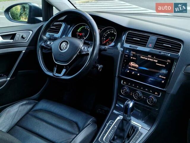 Сірий Фольксваген e-Golf, об'ємом двигуна 0 л та пробігом 148 тис. км за 13999 $, фото 25 на Automoto.ua