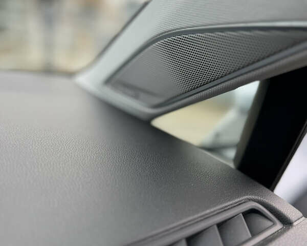 Серый Фольксваген e-Golf, объемом двигателя 0 л и пробегом 207 тыс. км за 11999 $, фото 25 на Automoto.ua