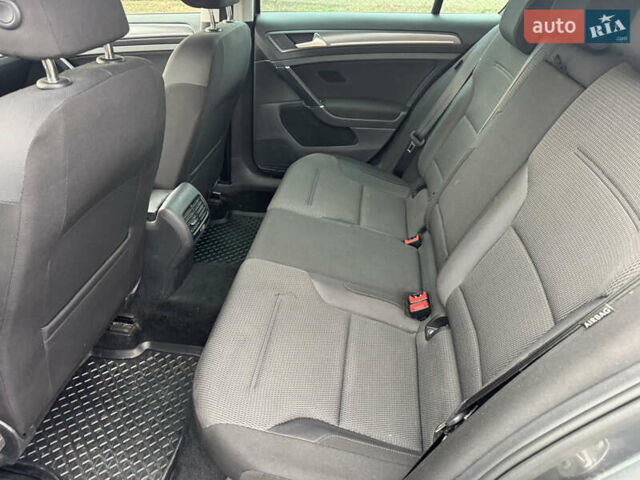 Сірий Фольксваген e-Golf, об'ємом двигуна 0 л та пробігом 200 тис. км за 11777 $, фото 19 на Automoto.ua