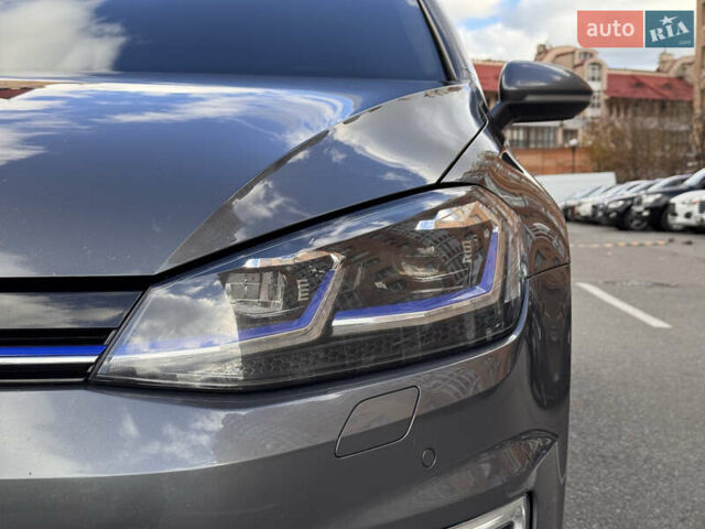 Сірий Фольксваген e-Golf, об'ємом двигуна 0 л та пробігом 190 тис. км за 11500 $, фото 9 на Automoto.ua