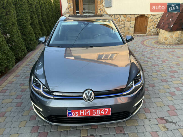 Серый Фольксваген e-Golf, объемом двигателя 0 л и пробегом 149 тыс. км за 12999 $, фото 57 на Automoto.ua