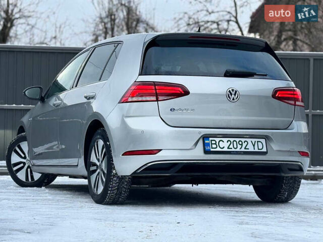 Серый Фольксваген e-Golf, объемом двигателя 0 л и пробегом 148 тыс. км за 12350 $, фото 30 на Automoto.ua