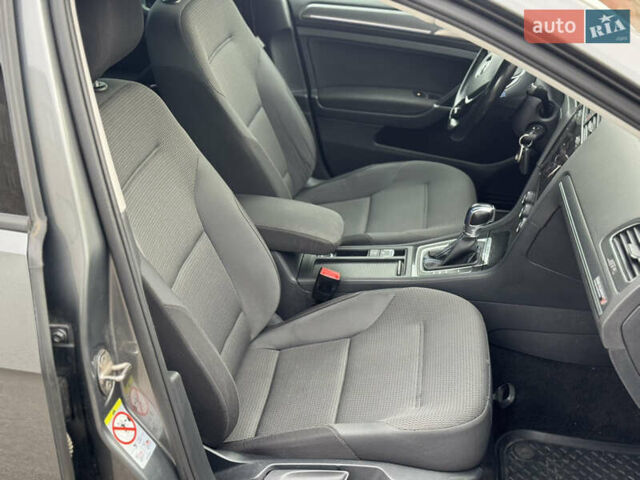 Сірий Фольксваген e-Golf, об'ємом двигуна 0 л та пробігом 200 тис. км за 11777 $, фото 21 на Automoto.ua