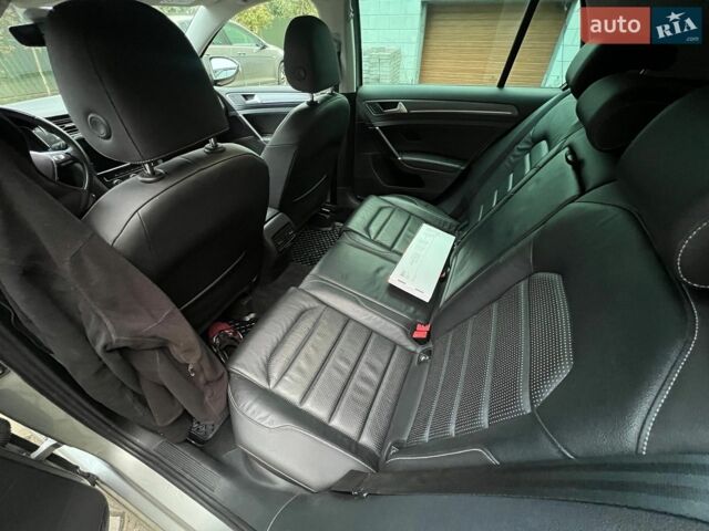 Сірий Фольксваген e-Golf, об'ємом двигуна 0 л та пробігом 121 тис. км за 14000 $, фото 9 на Automoto.ua