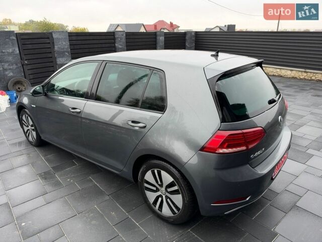 Сірий Фольксваген e-Golf, об'ємом двигуна 0 л та пробігом 107 тис. км за 12999 $, фото 9 на Automoto.ua