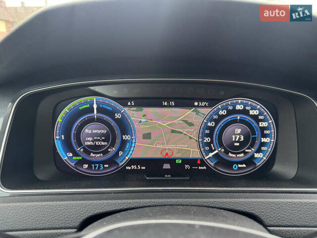 Сірий Фольксваген e-Golf, об'ємом двигуна 0 л та пробігом 200 тис. км за 11777 $, фото 18 на Automoto.ua