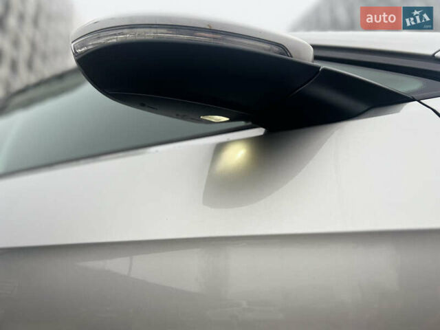 Серый Фольксваген e-Golf, объемом двигателя 0 л и пробегом 115 тыс. км за 9600 $, фото 11 на Automoto.ua