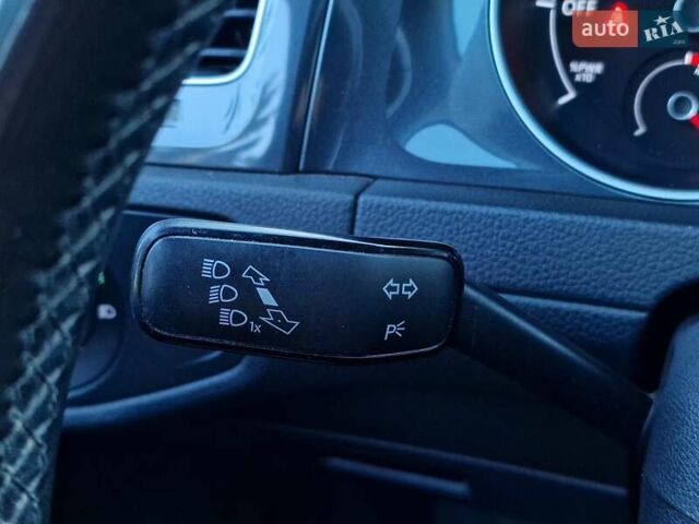 Сірий Фольксваген e-Golf, об'ємом двигуна 0 л та пробігом 148 тис. км за 13999 $, фото 31 на Automoto.ua