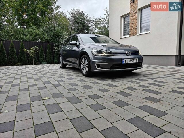 Серый Фольксваген e-Golf, объемом двигателя 0 л и пробегом 140 тыс. км за 11999 $, фото 11 на Automoto.ua