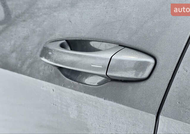 Серый Фольксваген e-Golf, объемом двигателя 0 л и пробегом 159 тыс. км за 12499 $, фото 18 на Automoto.ua