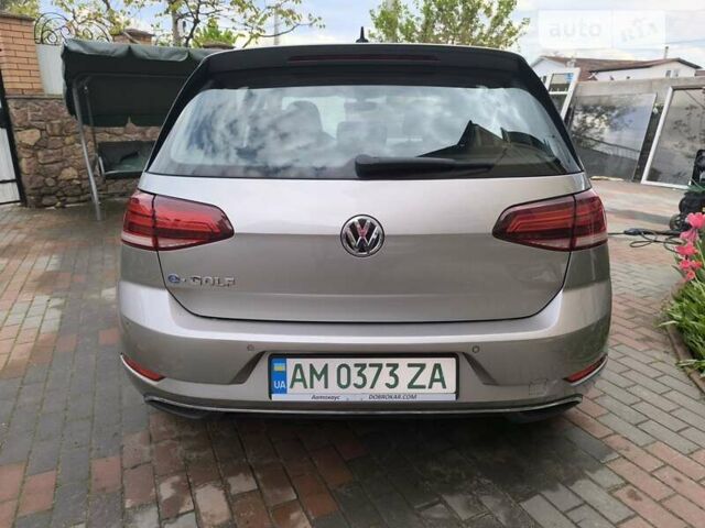 Серый Фольксваген e-Golf, объемом двигателя 0 л и пробегом 33 тыс. км за 17000 $, фото 10 на Automoto.ua