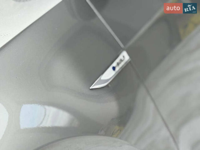 Серый Фольксваген e-Golf, объемом двигателя 0 л и пробегом 148 тыс. км за 12350 $, фото 18 на Automoto.ua