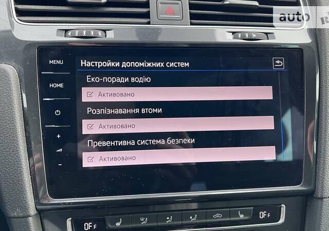 Серый Фольксваген e-Golf, объемом двигателя 0 л и пробегом 150 тыс. км за 14900 $, фото 16 на Automoto.ua