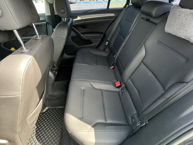 Сірий Фольксваген e-Golf, об'ємом двигуна 0 л та пробігом 87 тис. км за 14500 $, фото 8 на Automoto.ua